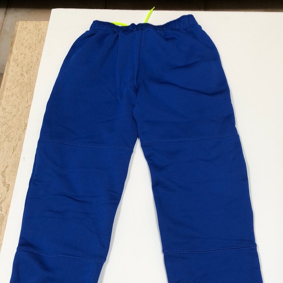 Boys Ralph Lauren Polo 3 Pc Bundle: Joggers, Jacket and Cap - Picture 7 of 7